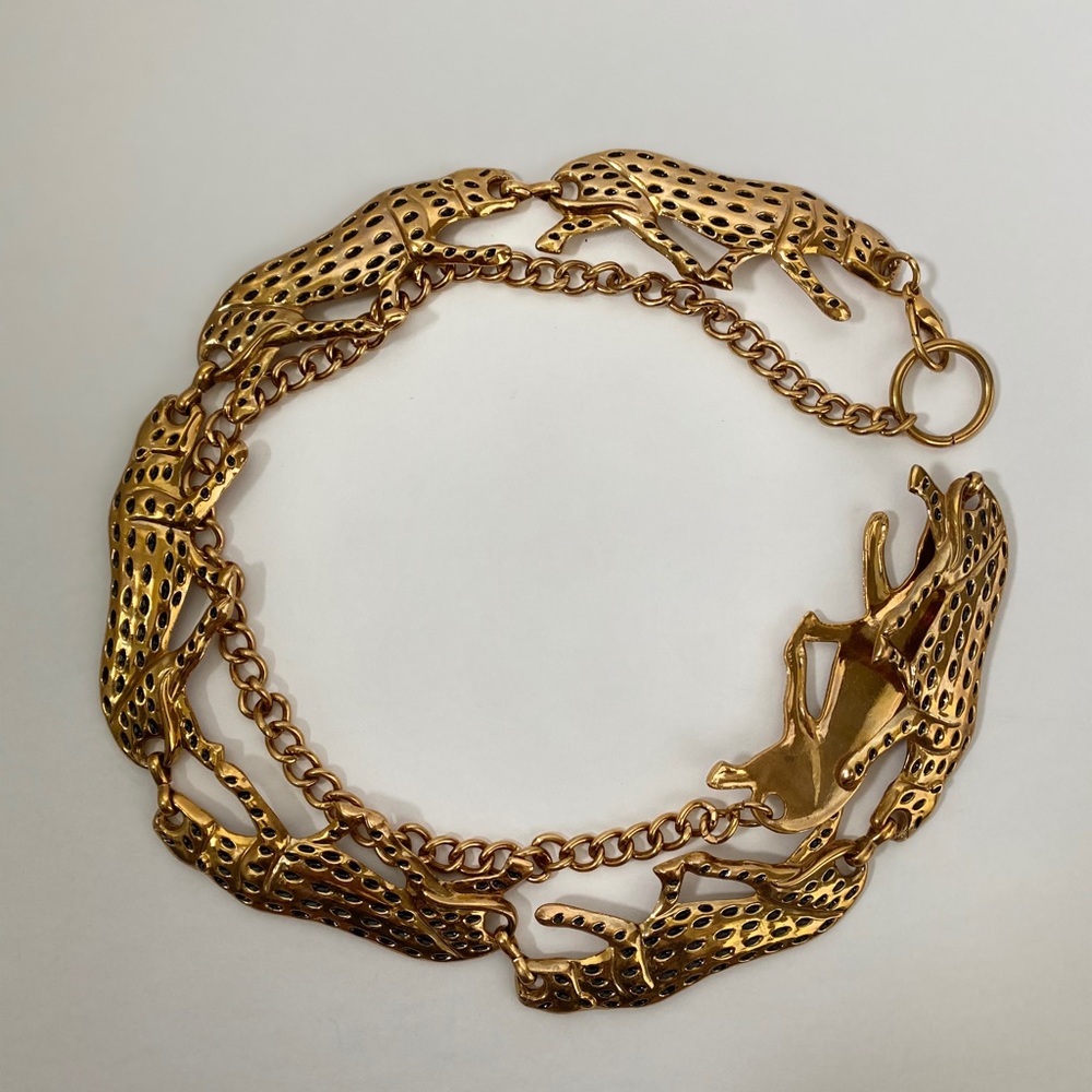 Gold cheetah / leopard decorative chain belt.  🐆